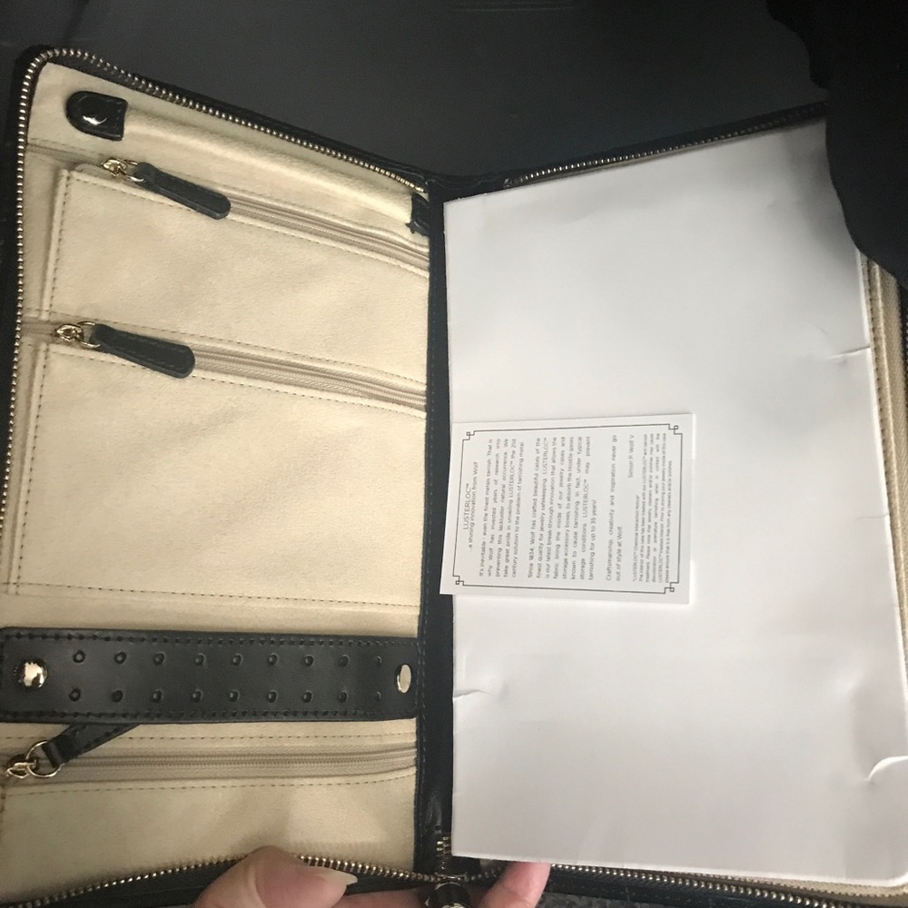 Bony Levy Jewelry holder NEW